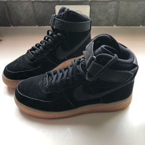 Nike Air Force 1 Mids